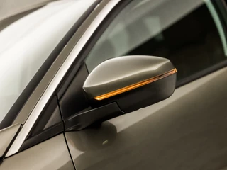 Peugeot 3008 (APPLE CARPLAY, GROOT NAVI, MEMORY SEATS, STOELVERWARMING, LEDEREN SPORTSTOELEN, KEYLESS, 360 CAMERA, LANE ASSIST, GETINT GLAS, NIEUWSTAAT) - afbeelding nr 31