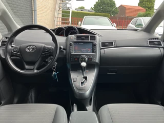 Toyota Verso Toyota Verso 1.8 VVT-i 147 pk Dynamic AUT. | parkeersensor | trekhaak | camera | stoelverwarming | cruise control - afbeelding nr 14
