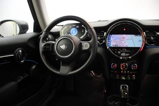 MINI Electric MINI Electric Cooper Classic 33 kWh - Carplay, Clima, Cruise, SOH 97% - afbeelding nr 4