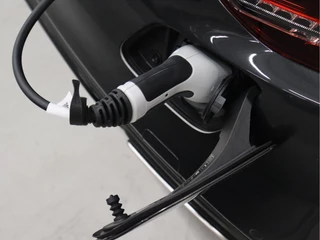 Mercedes-Benz C-Klasse [SCHUIFDAK, CAMERA, APPLE CARPLAY, ANDROID, ELEK. VERW. STOELEN, CRUISE, CLIMATE, NIEUWSTAAT] - afbeelding nr 10