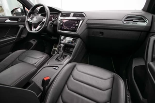 Volkswagen Tiguan - All-in rijklrprs | Leer | Elekt. panodak | Nav | IQ LED - afbeelding nr 4