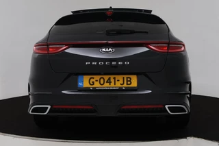Kia ProCeed Kia ProCeed 1.4 T-GDI GT-Line (PANORAMADAK, STOEL-/STUURVERWARMING, CAMERA, CARPLAY, LED) - afbeelding nr 11