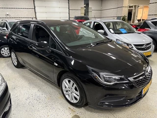Opel Astra - afbeelding nr 4