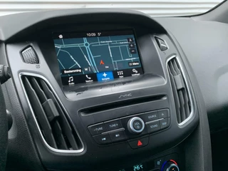 Ford Focus Ford Focus Wagon 1.0 ST-Line Cruise Led Carplay Nl Auto 2017 Eerste Eigenaar Dealer Onderhouden - afbeelding nr 27