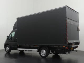 Peugeot Boxer Peugeot Boxer 2.2BlueHDi 165PK Bakwagen+Laadklep | Airco | Cruise | Zijdeur | Dakspoiler | 3-Persoons | Camera - afbeelding nr 6