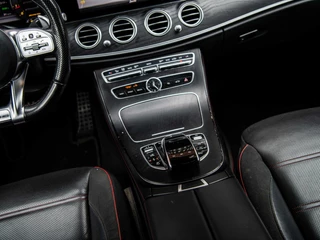 Mercedes-Benz E-Klasse Mercedes-AMG E 53 4MATIC+ Estate | 435pk | Pano | Burmester | Full-Black | 2019 - afbeelding nr 18