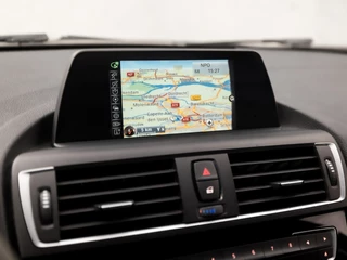 BMW 1 Serie Automaat (NAVIGATIE, CLIMATE, M SPORT STUUR, GETINT GLAS, SPORTSTOELEN, PARKEERSENSOREN, CRUISE, LED KOPLAMPEN, TREKHAAK, NIEUWE APK, NIEUWSTAAT) - afbeelding nr 8