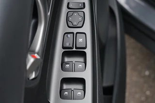 Hyundai Kona Hyundai Kona 1.0 T-GDI Comfort, NL, CarPlay, cruise, camera - afbeelding nr 19