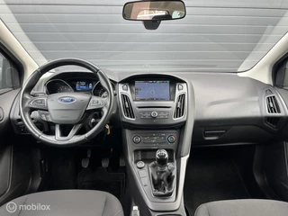 Ford Focus Ford Focus Wagon 1.0 Edition CLIMA*CRUISE*NAVIGATIE*PDC*NAP! - afbeelding nr 3