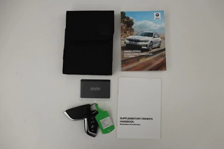 BMW 3 Serie BMW 3-serie 330e eDrive Edition | Adaptive cruise | Leder |  Stoelverwarming | Harman/Kardon | Keyless | Carplay | Live Cockpit | Navigatie | Full LED | Achterbankverwarming - afbeelding nr 23