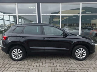 Škoda Karoq Skoda Karoq 1.0 TSI Ambition | Apple Carplay/Android Auto | Airco | Wifi | Navigatie | PDC | Cruise Control | Hill-Hold | - afbeelding nr 17