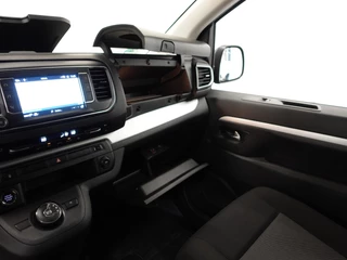Opel Vivaro Opel Vivaro 1.5 CDTI L3H1 Dubbele Cabine 145PK Automaat Trekhaak Navigatie Airco Parkeersensoren Camera Cruise control - afbeelding nr 22