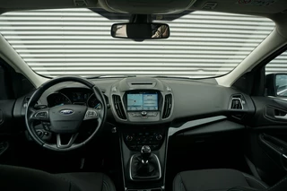 Ford Kuga Ford Kuga 120PK Titanium TREKHAAK | CARPLAY | KEYLESS | CAMERA | ELEK.KLEP - afbeelding nr 14