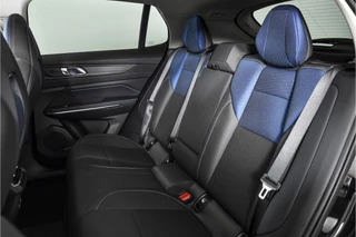 Lynk & Co 01 | 360 Camera | 7.4 kWh Boordlader | S/K-panodak | Adapt. Cruise | Memory | Elek. klep | LM 20