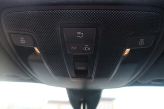 Mercedes-Benz B-Klasse Mercedes B-klasse 180 Aut f-1|PANORAMADAK|TREKHAAK|STOELVERWARMING|XENON-LED|FACELIFT|ZEER MOOI - afbeelding nr 34