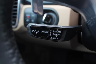 Porsche Cayenne Porsche Cayenne 3.0 E-Hybrid Platinum Edition / Trekhaak / Panoramadak / 360Camera / 22'' / Matrix LED / Luchtvering / Sportdesign / Sportchrono / Keyless / Stoelventilatie / Stuurverwarming / Dodehoek / DAB / ACC - afbeelding nr 32