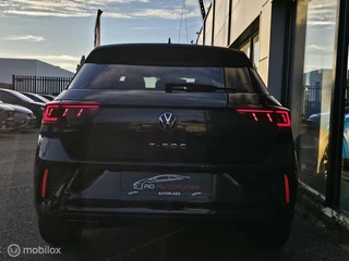Volkswagen T-Roc Volkswagen T-Roc 1.5 TSI R-Line Panorama/Keyless/Black Style/Camera - afbeelding nr 19