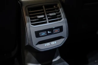 CUPRA Formentor CUPRA Formentor 1.4 e-Hybrid VZ Performance Pano|Leder|Memory|Stuurknoppen - afbeelding nr 30