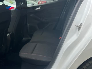 Ford Focus Ford Focus Wagon 1.0 EcoBoost ST Line Business eerste eig delaer ond - afbeelding nr 18