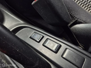 Nissan Micra Nissan Micra 1.2 Acenta / Dealeronderhouden/ Stoelverwarming / Automatische Airco / Cruisecontrol - afbeelding nr 25