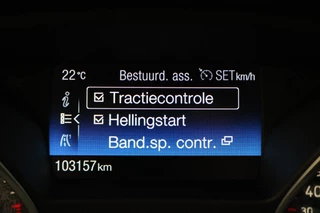 Ford Focus Ford Focus 1.0 EcoBoost Titanium Business - afbeelding nr 39