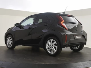 Toyota Aygo Toyota Aygo X 1.0 VVT-i MT First Edition | Stoelverwarming | Camera - afbeelding nr 2