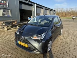 Toyota Aygo Toyota Aygo 1.0 VVT-i x-clusiv - afbeelding nr 5