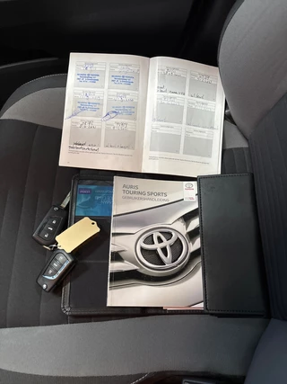 Toyota Auris Toyota Auris Touring Sports 1.2T Navi | Clima | Cruise | Pano | Camera | Trekhaak - afbeelding nr 19
