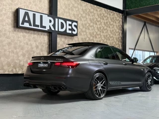 Mercedes-Benz E-Klasse Mercedes-Benz E-klasse AMG E63 S 4MATIC+ FINAL EDITION| Keramisch | PPF | Softclose | Kuipstoelen - afbeelding nr 16