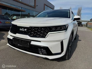 Kia Sorento Sorento 1.6 T-GDI Plug-in Hybrid 4WD Automaat DynamicPlusLine 7personen  55 km volledig elektrisch rijden , hierna hybride aandrijving , Panormadak , Trekhaak afneembaar , Parkeerhulp voor & Achter , Stoel en stuur verwarming  , Keyless - afbeelding nr 11