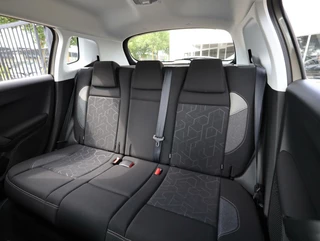 Peugeot 2008 Peugeot 2008 1.2 PureTech Style 1e eigenaar - afbeelding nr 4