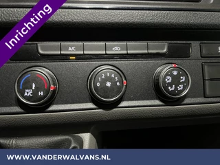 Volkswagen Crafter Android Auto,  3000kg Trekhaak, Parkeersensoren, Bijrijdersbank - afbeelding nr 4