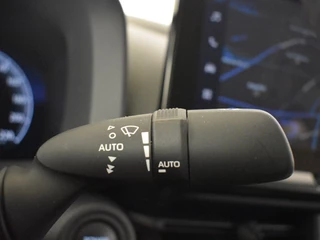 Toyota C-HR Toyota C-HR 1.8 Hybrid 140 Style | Stuur en Stoelverwarming | BLS | PDC V+A - afbeelding nr 26