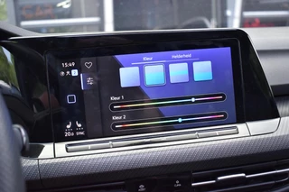 Volkswagen Golf Volkswagen Golf 1.5 eTSI R-Line Pano HUD H&K Lane Camera - afbeelding nr 26