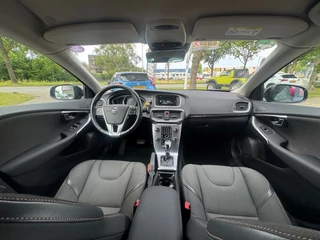Volvo V40 Volvo V40 Cross Country 1.5 T3 Momentum - afbeelding nr 12