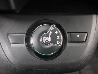 Opel Vivaro Opel Vivaro 2.0 CDTI 145 pk Automaat L2H1 Edition 3-zits Airco Navigatie Bluetooth Cruise Control Trekhaak - afbeelding nr 19