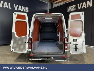 Mercedes-Benz Sprinter Mercedes-Benz Sprinter 316 CDI 163 pk L2H2 Euro6 # Airco | 2800kg trekhaak | Cruisecontrol | Parkeersensoren zijdeur - afbeelding nr 3
