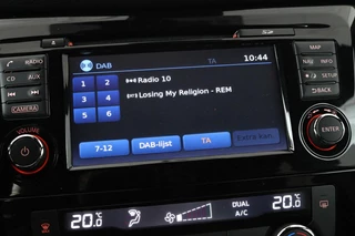 Nissan QASHQAI Nissan Qashqai 1.2 N-Vision | Panoramadak | Stoelverwarming |  360 camera | Trekhaak | Leder/Alcantara | Navigatie | Keyless | Climate control - afbeelding nr 20