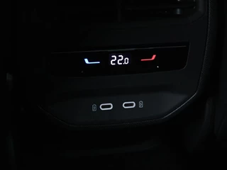 CUPRA Leon Cupra Leon 1.4 e-Hybrid VZ | 245pk | Stuurverwarming |  Navigatie | Sfeerverlichting | Full LED | Keyless | Sportstoelen | Magnetic Tech Matt | PHEV - afbeelding nr 26