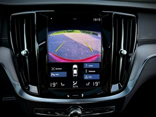 Volvo S60 Volvo S60 2.0 T5 R DESIGN PANO|HUD|HK|PILOTASS|BLINDSPOT VOL! - afbeelding nr 30