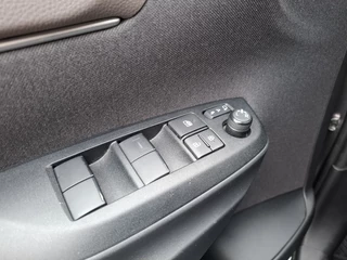 Toyota Yaris Cross Toyota Yaris Cross 1.5 Hybrid Executive Bi-Tone - afbeelding nr 9