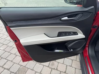 Alfa Romeo Stelvio Leder | Keyless | Elek. achterklep | Camera - afbeelding nr 24