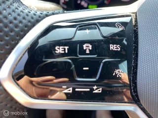 Volkswagen Tiguan Volkswagen Tiguan 1.4 TSI eHybrid R-Line I Camera I Trekhaak | Carplay - afbeelding nr 9