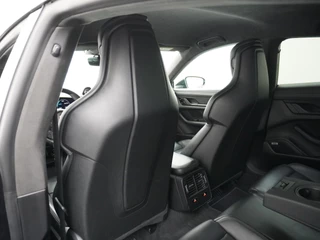 Porsche Taycan Porsche Taycan Turbo 93 kWh  BOSE | SPORT STOELEN PLUS | ADAP. CRUISE | LUCHTVERING | * 66.014,- excl. BTW | ORIG. NL+1e eigenaar DEALER ONDERHOUDEN - afbeelding nr 21