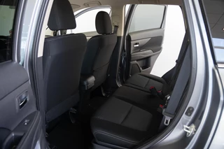 Mitsubishi Outlander Mitsubishi Outlander 2.2 DI-D Edition | 1ste Eig | Org NL | BTW Auto | DAB | Camera | Dealer Onderhouden - afbeelding nr 24