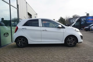 Kia Picanto Kia Picanto 1.0 CVVT World Cup Ed. 69PK 5Deurs Airco Bleutooth Centr. Vergrendeling Elek. Ramen 1ste Eigenaar *Dealer onderhouden* - afbeelding nr 4