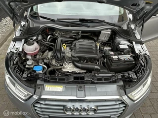 Audi A1 Sportback Audi A1 Sportback 1.0 TFSI Adrenalin AUTOMAAT / LED / 17