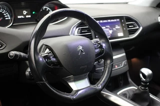Peugeot 308 Peugeot 308 SW 1.2 PureTech Premium - Panorama, Navi, Cruise, Clima - afbeelding nr 12