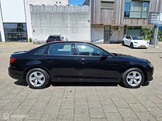 Audi A4 AUDI A4 LIMOUSINE 2.0 TFSI ULTRA PRO LINE / Climate / Cruise / - afbeelding nr 6