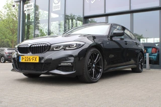 BMW 3 Serie - 275901431-0